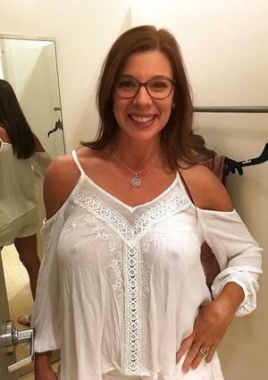 Cute nerdy milf wants you to see her nipples