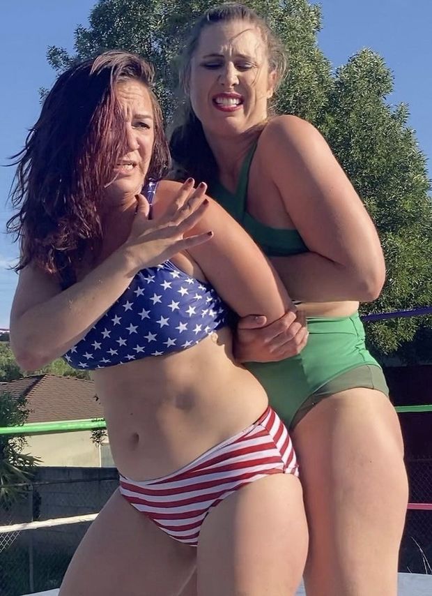 Wrestling thicc