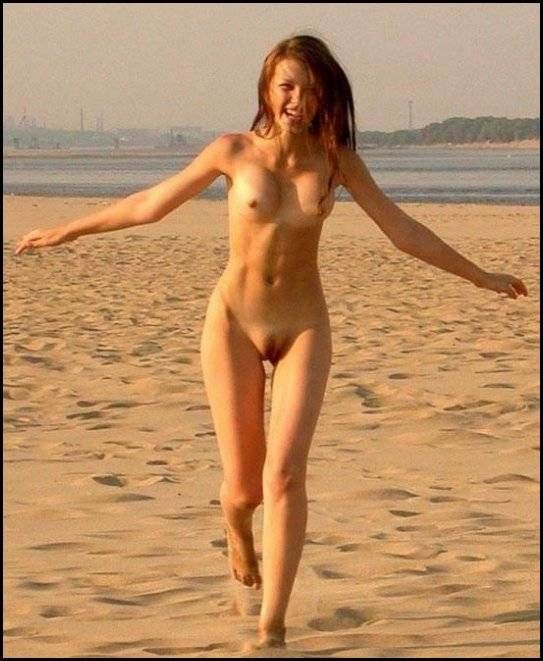 I'm naked!