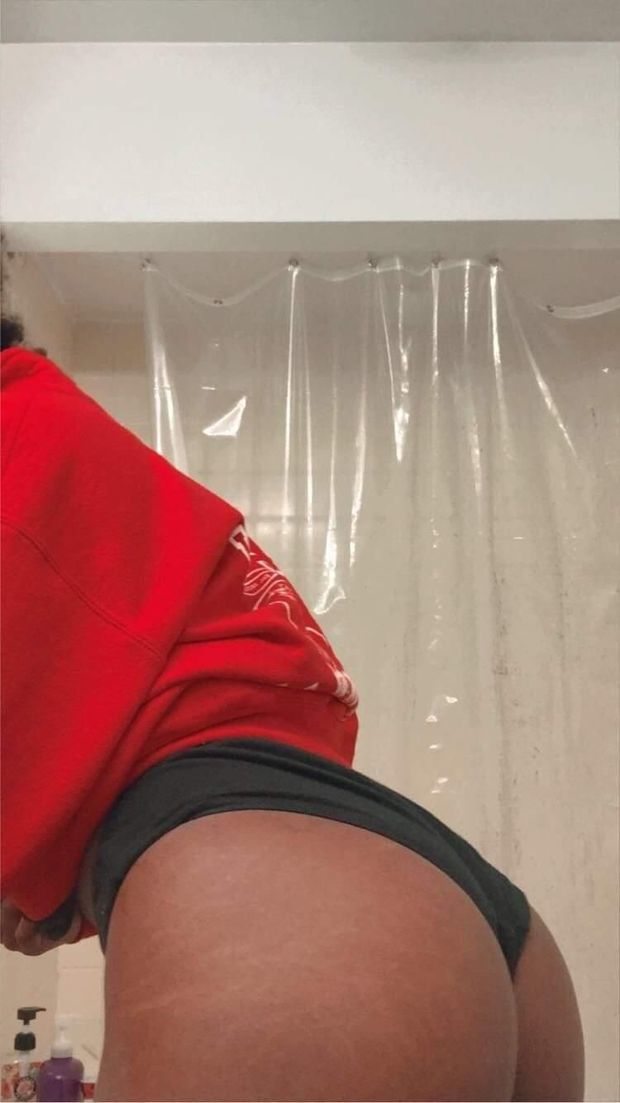 Ebony ass