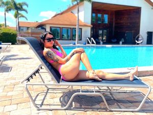 002 - Cora Jade sunbathing WWE bath!