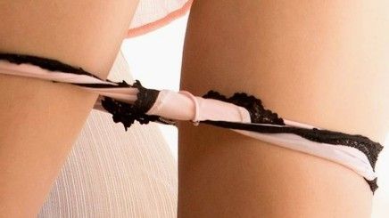 Rolling thong