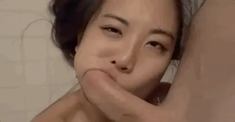 asian mouth makes good masturbation tool