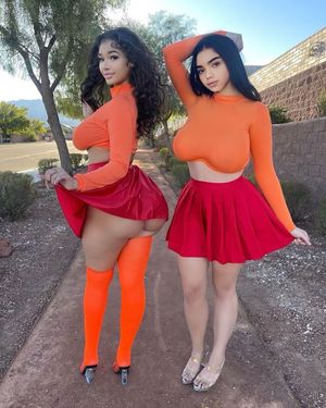 Lexie and friend Velma cosplay