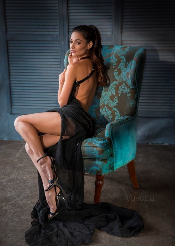 Naya in dress