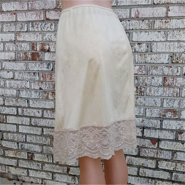 My Lady Romance Half Slip!
