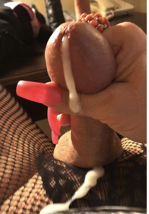 Luv the long sissy nails