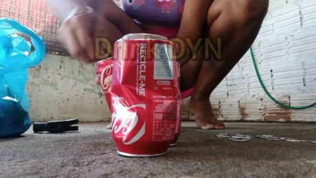 in search of bread, he gathered tin cans in his spare time – 1:55 deliberate bare coochie flash, pantera negra