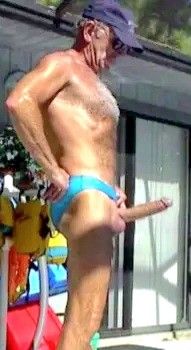Great huge cock on this great looking man❤️