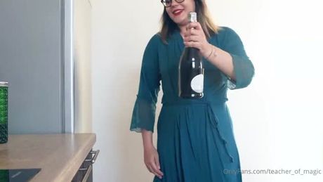 Babes Swapped their Boyfriends - Swing Blowjob from Teacher of Magic and JuliAlexxx