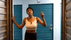 Coco Delarae/Frankiiy being cute/adorable