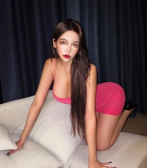 If porn was legal in Korea, this slut would be doing porn.