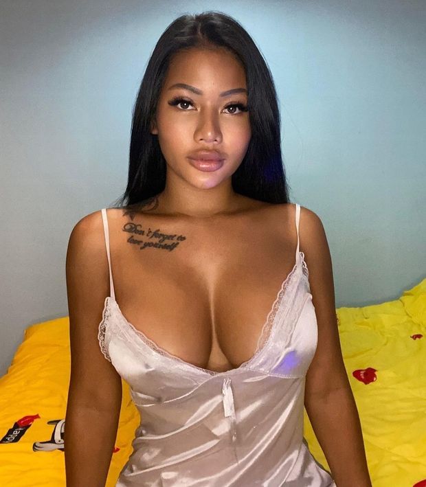 Ajjima thai bitch