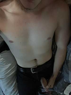 Who can suck my twink cock without removing my pants ? I am in Thornton Colorado