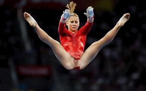 GYMNAT CUNT ...what we all hope will happen...yeah, probably photoshopped.