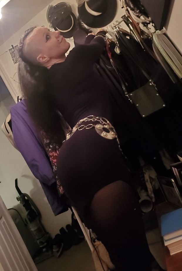 BigTittyGothDoll
