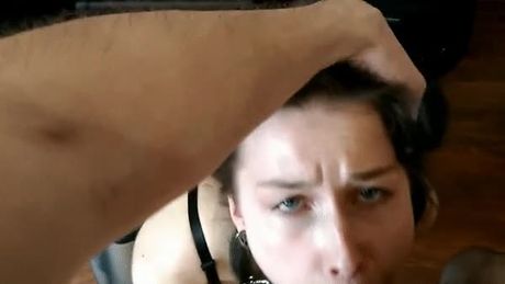 Rough throatfuck.