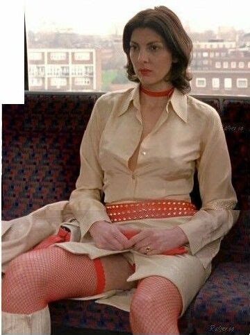 Gina Bellman 06