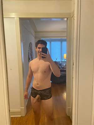 Underwear fanatic in Fairfield, OH want to date guys and suck their cock