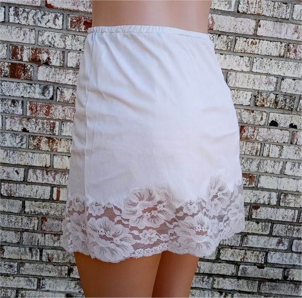 My Gorgeous Lacy Vintage Van Raalte Mini-Slip