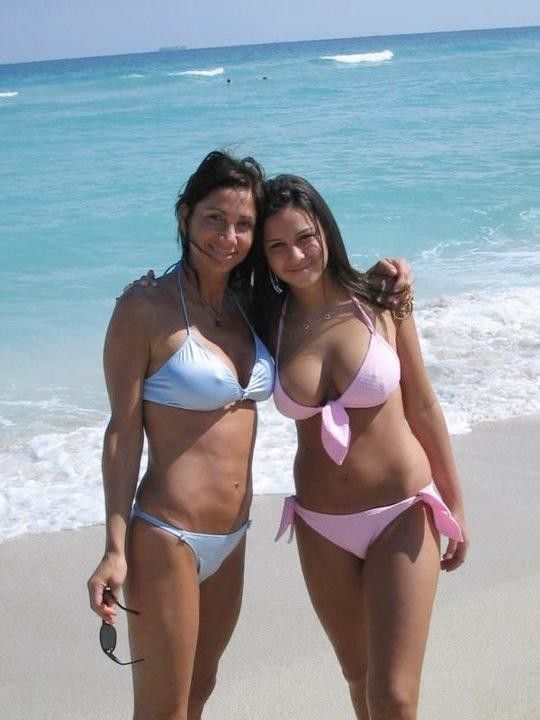 Big tits run in the family