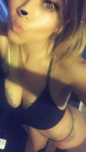 GIRLFRIEND IN G STRING