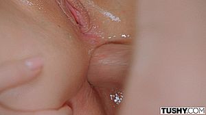 016 sophia burns tushy