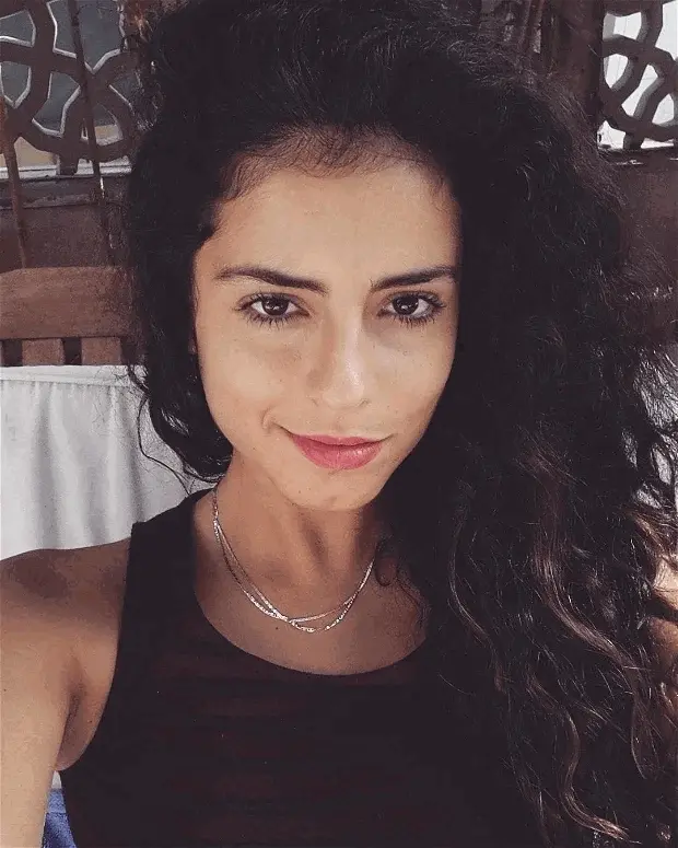 Sirina lebanese getting ready to fuck