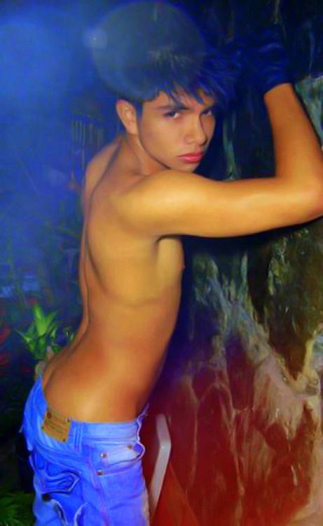 Cute twink 04