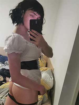 If I could, I would fuck my shemale ass, would you do the same ?? I am in St Clair Shores Michigan