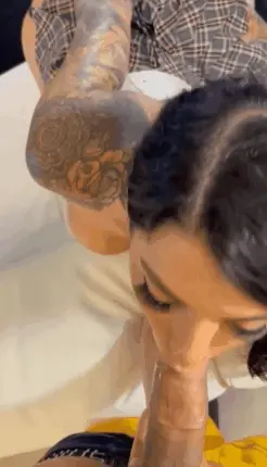 Latina hottie upskirt blowjob