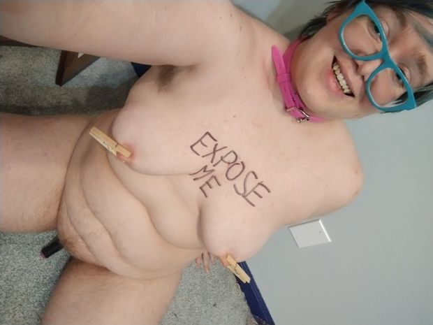 well, I already revealed my face on some other sites, may as well here too...