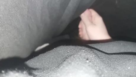 19yo Femboy jerking off in the cold weather