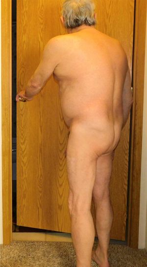 Sexy Grandpa is always naked!