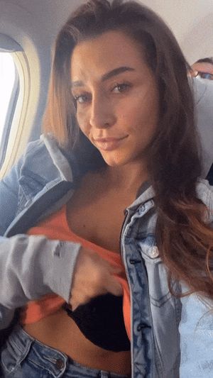Estephania Ha boobs revealed in plane