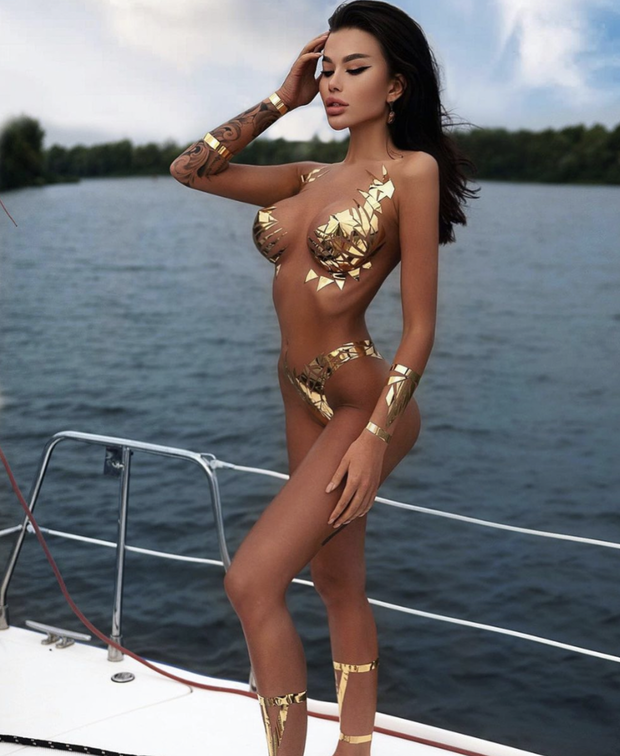 Trophy wife