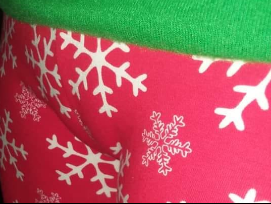 sisters festive toe