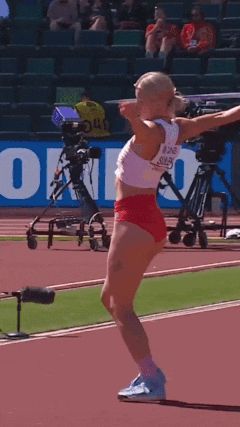 Adrianna Sulek Damn she’s hott