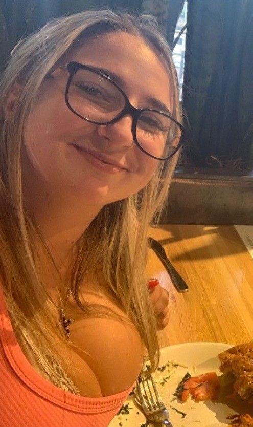 Jolie glasses boobs pushed up