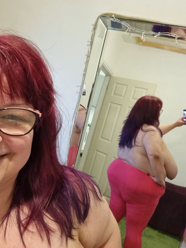 UkbbwGilf
