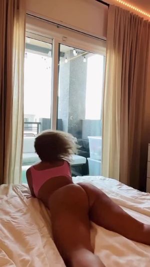 Culo fantastico bionda sexy