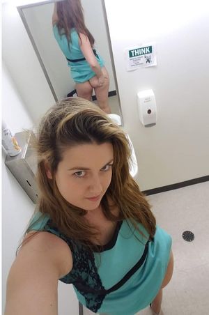 Self shot milf ass