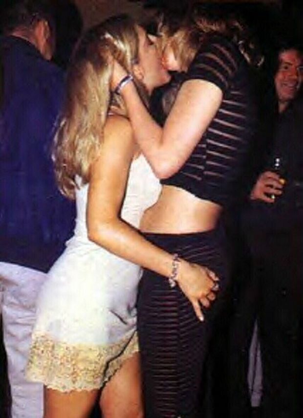 Kiss