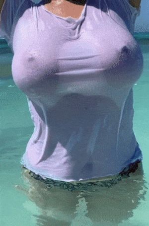 lovetinkerbell boobs