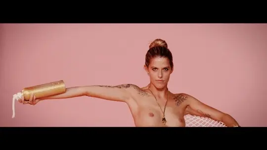 domme chick