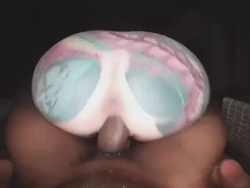 Tatted ass bouncing on BBC
