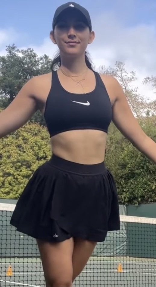 Sydnee