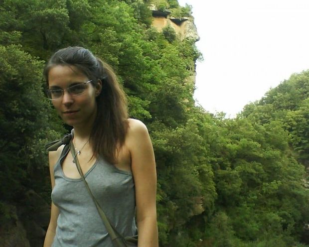 Should some one tell the nerd we can see her nips?