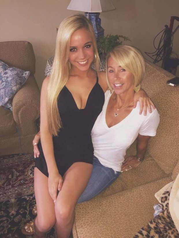 Very cool moment for the blondes.