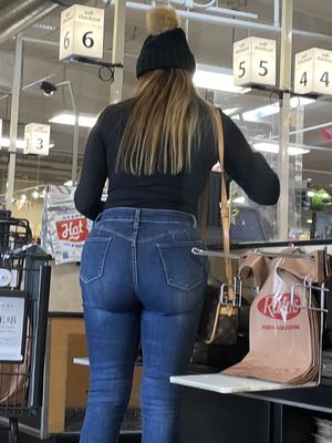 Fine asses out and about